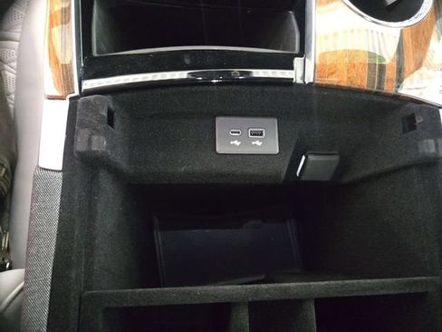 Certified 2025 Cadillac Escalade Sport Platinum AWD/4WD image 19