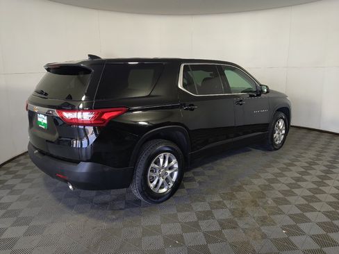 Used 2019 Chevrolet Traverse LS FWD image 9