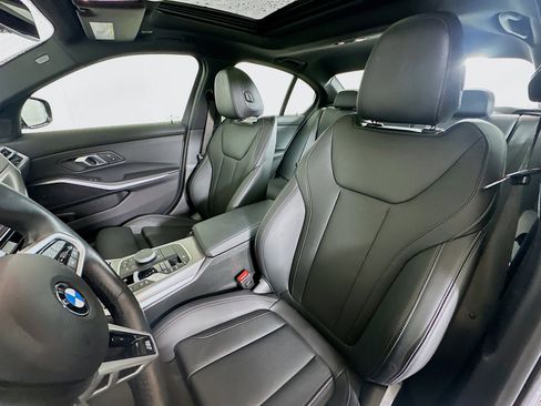 Used 2025 BMW 330i xDrive Sedan image 13