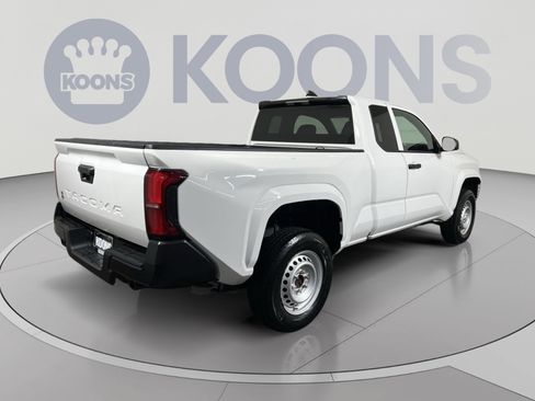 Used 2024 Toyota Tacoma SR RWD image 11