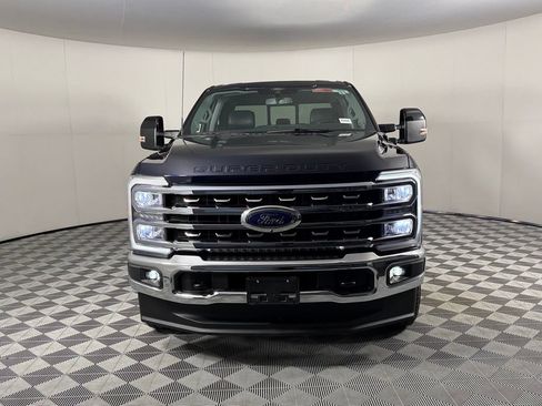 Used 2024 Ford F250 Lariat AWD/4WD image 3