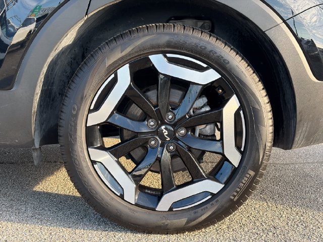 Certified 2025 Kia Telluride S AWD/4WD image 12