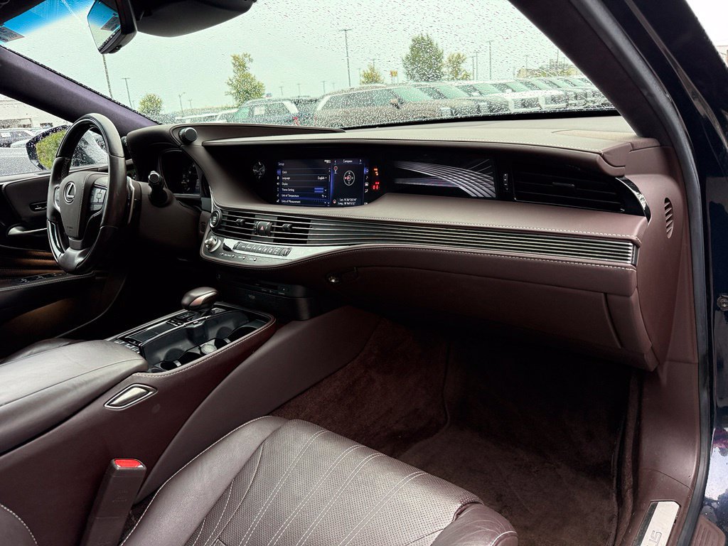 Used 2018 Lexus LS 500 w/ Luxury Package RWD image 50