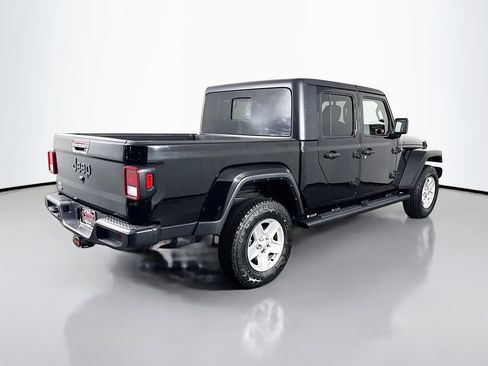 Used 2022 Jeep Gladiator Sport image 5