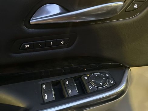 Used 2019 Cadillac XT4 Premium Luxury image 10