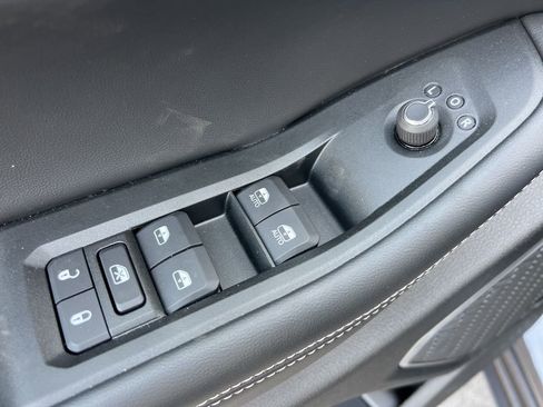 New 2024 Jeep Grand Cherokee Limited 4xe image 10