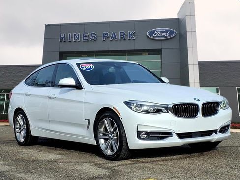 Used 2017 BMW 330i Gran Turismo xDrive image 1