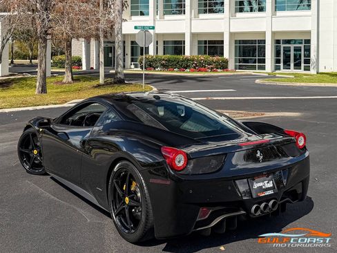 Used 2010 Ferrari 458 Italia Coupe image 54
