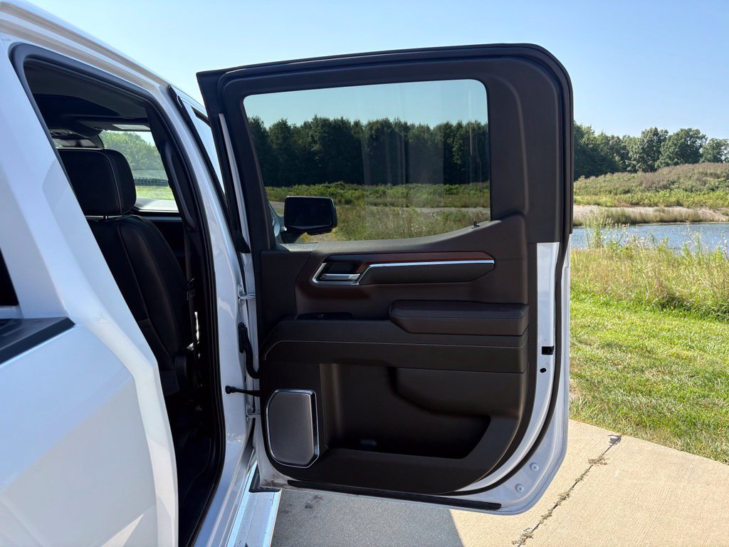 Used 2024 GMC Sierra 1500 Denali AWD/4WD image 51
