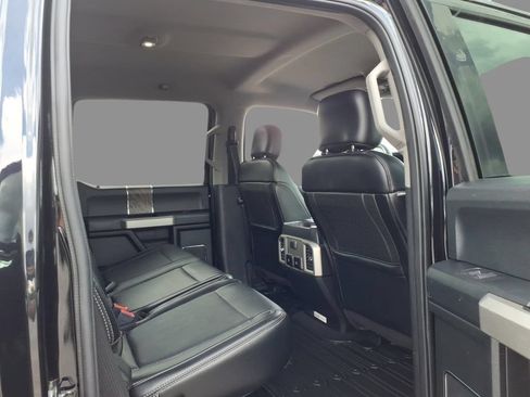 Used 2019 Ford F350 Lariat w/ Lariat Ultimate Package AWD/4WD image 11