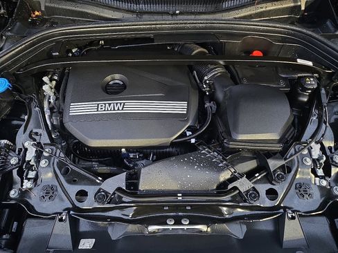 Certified 2025 BMW X1 xDrive28i w/ Technology Package image 27