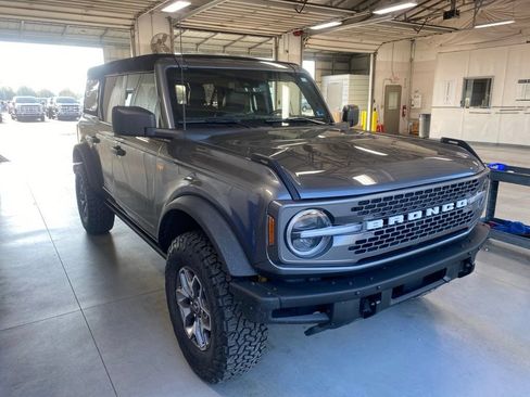 Used 2024 Ford Bronco Badlands AWD/4WD image 1