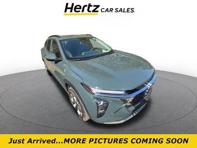 Used 2025 Chevrolet Trax LT w/ LT Convenience Package