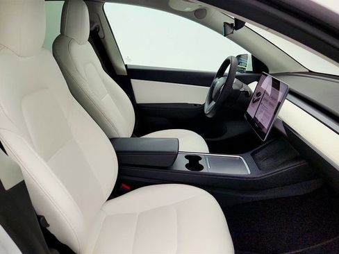 Used 2022 Tesla Model Y Performance AWD/4WD image 28