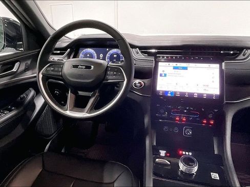 New 2025 Jeep Grand Cherokee Limited image 20