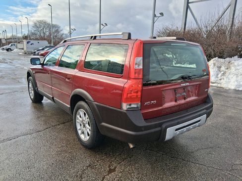 Used 2005 Volvo XC70 image 6