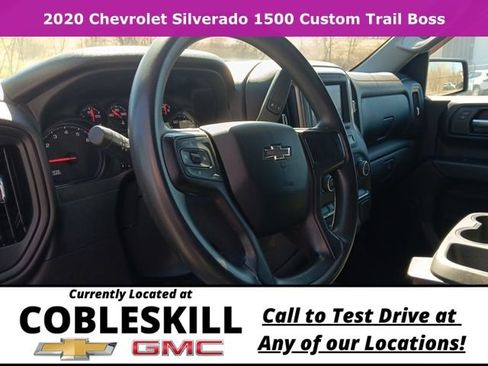 Used 2020 Chevrolet Silverado 1500 Custom Trail Boss w/ Custom Convenience Package AWD/4WD image 16