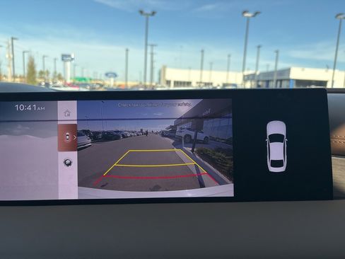 Used 2025 Genesis G80 2.5T Advanced image 19