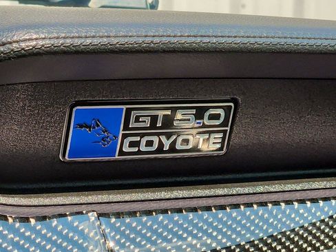 Used 2015 Ford Mustang GT RWD image 22