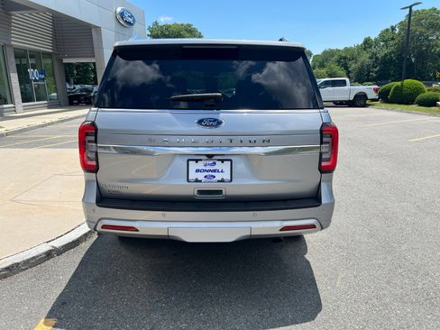 Certified 2023 Ford Expedition Platinum AWD/4WD image 6