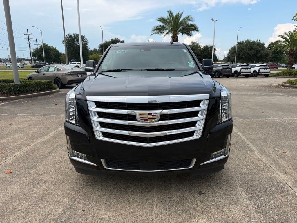 Used 2019 Cadillac Escalade ESV Premium Luxury RWD image 9