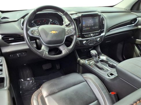 Used 2021 Chevrolet Traverse LT AWD/4WD image 11