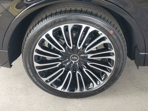 New 2026 Lincoln Aviator Black Label w/ Dynamic Handling Package AWD/4WD image 5