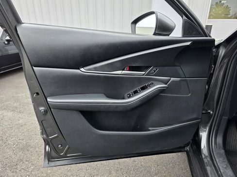 Used 2022 MAZDA CX-30 AWD 2.5 S w/ Select Package image 11