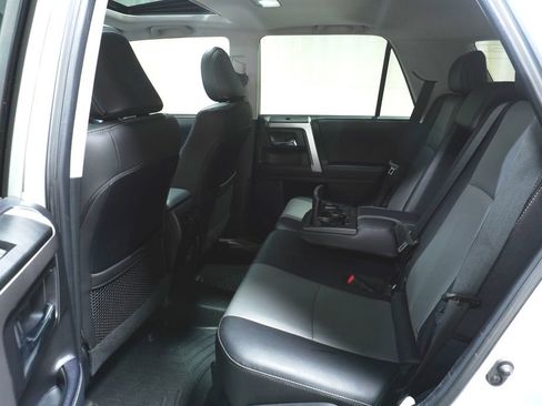 Used 2023 Toyota 4Runner SR5 Premium w/ Moonroof Package AWD/4WD image 16