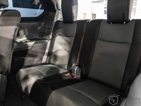 Used 2020 Nissan Pathfinder SV w/ Rock Creek Edition image 33