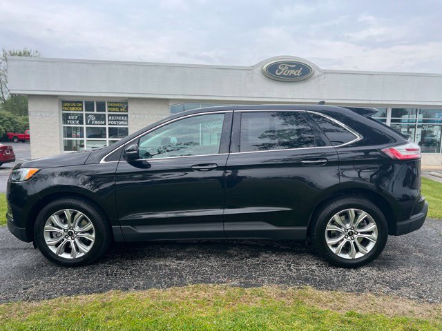 Used 2024 Ford Edge Titanium AWD/4WD image 5