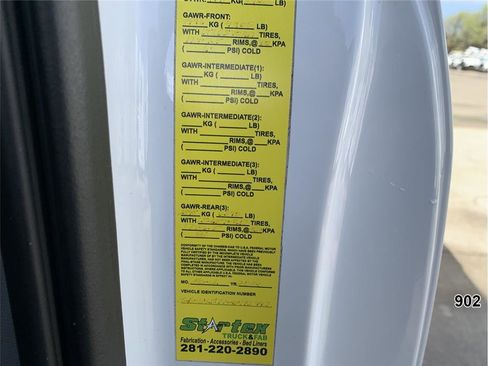 Used 2021 Chevrolet Silverado 2500 W/T w/ WT Convenience Package image 15