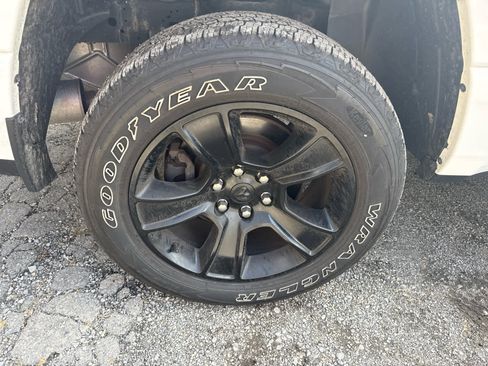 Used 2022 RAM 1500 Big Horn image 8