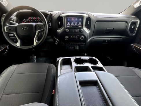 Used 2020 Chevrolet Silverado 1500 RST w/ RST Value Package AWD/4WD image 7
