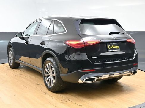 Used 2024 Mercedes-Benz GLC 300 4MATIC image 9