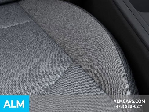 Used 2025 Kia K4 LXS image 26