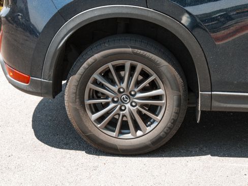 Used 2019 MAZDA CX-5 Touring AWD/4WD image 4