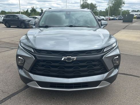 Used 2024 Chevrolet Blazer LT w/ Convenience Package FWD image 8