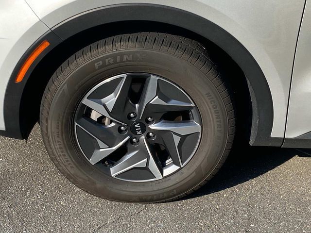 Used 2021 Kia Sorento EX FWD image 6