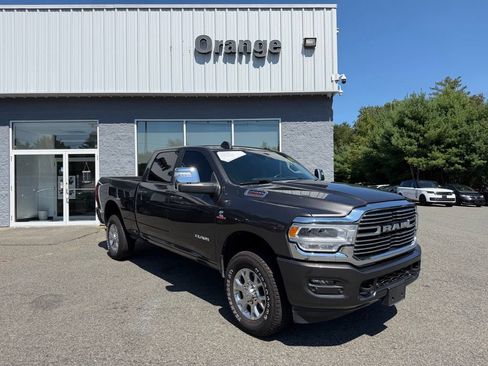 Used 2024 RAM 2500 Laramie w/ Safety Group AWD/4WD image 7