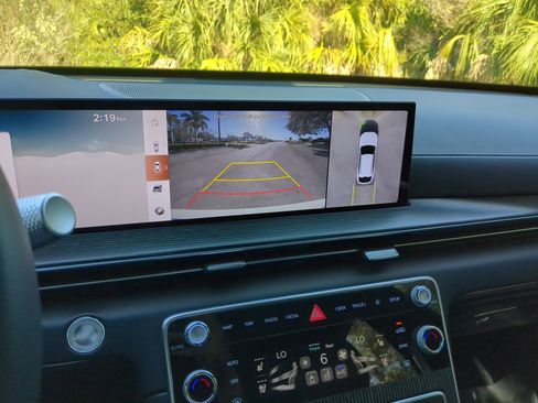 Used 2025 Genesis GV80 3.5T image 26