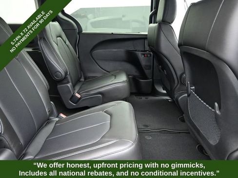 New 2026 Chrysler Voyager LX image 21