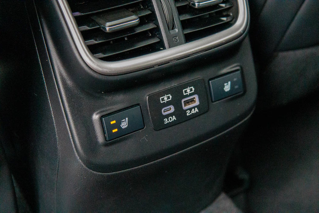 Used 2025 Subaru Outback Touring XT AWD/4WD image 6