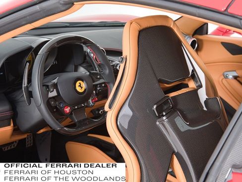 Used 2023 Ferrari F8 Tributo image 6