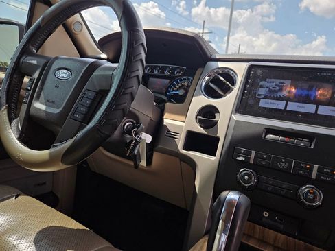 Used 2011 Ford F150 Lariat w/ Lariat Plus Pkg RWD image 29