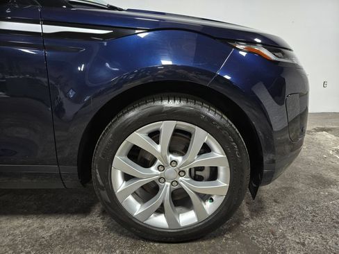 Used 2023 Land Rover Range Rover Evoque SE AWD/4WD image 61