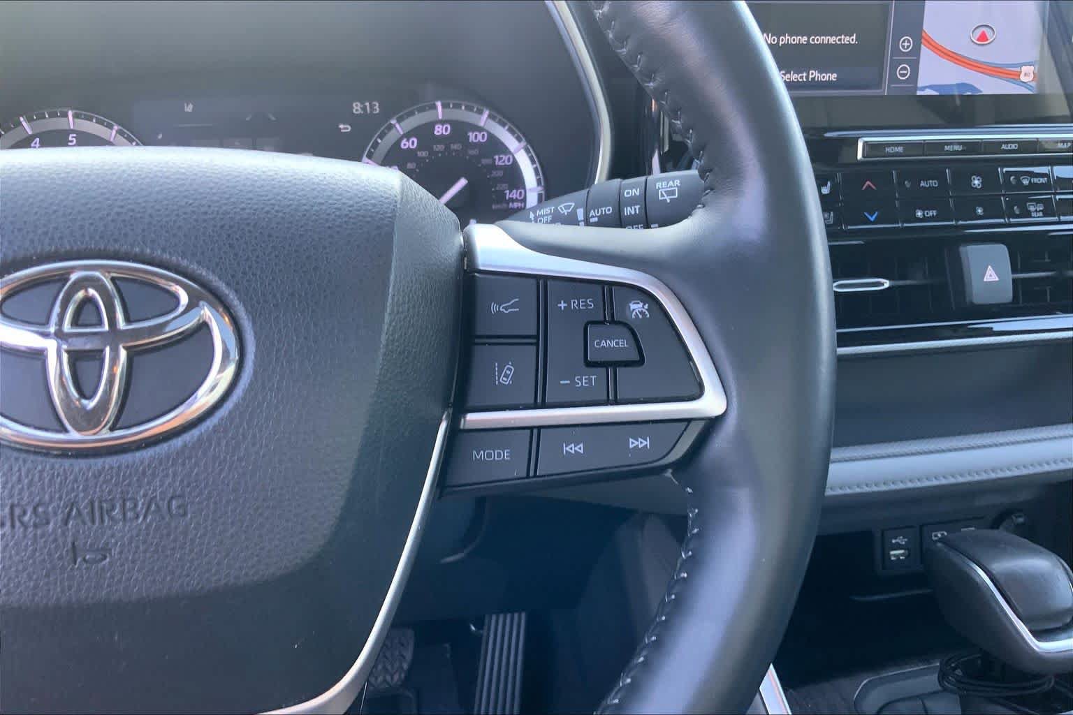 Used 2022 Toyota Highlander Platinum AWD/4WD image 22