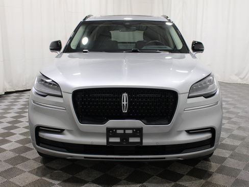 Used 2023 Lincoln Aviator Reserve w/ Equipment Group 201A AWD/4WD image 39