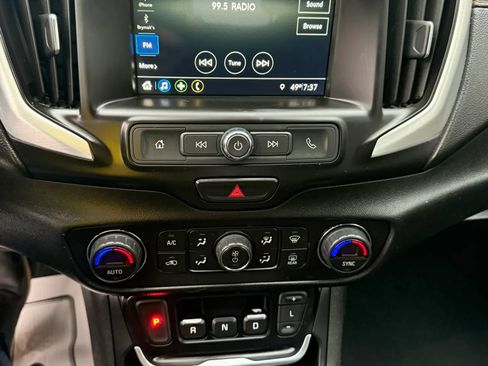 Used 2019 GMC Terrain SLE w/ Driver Convenience Package image 39