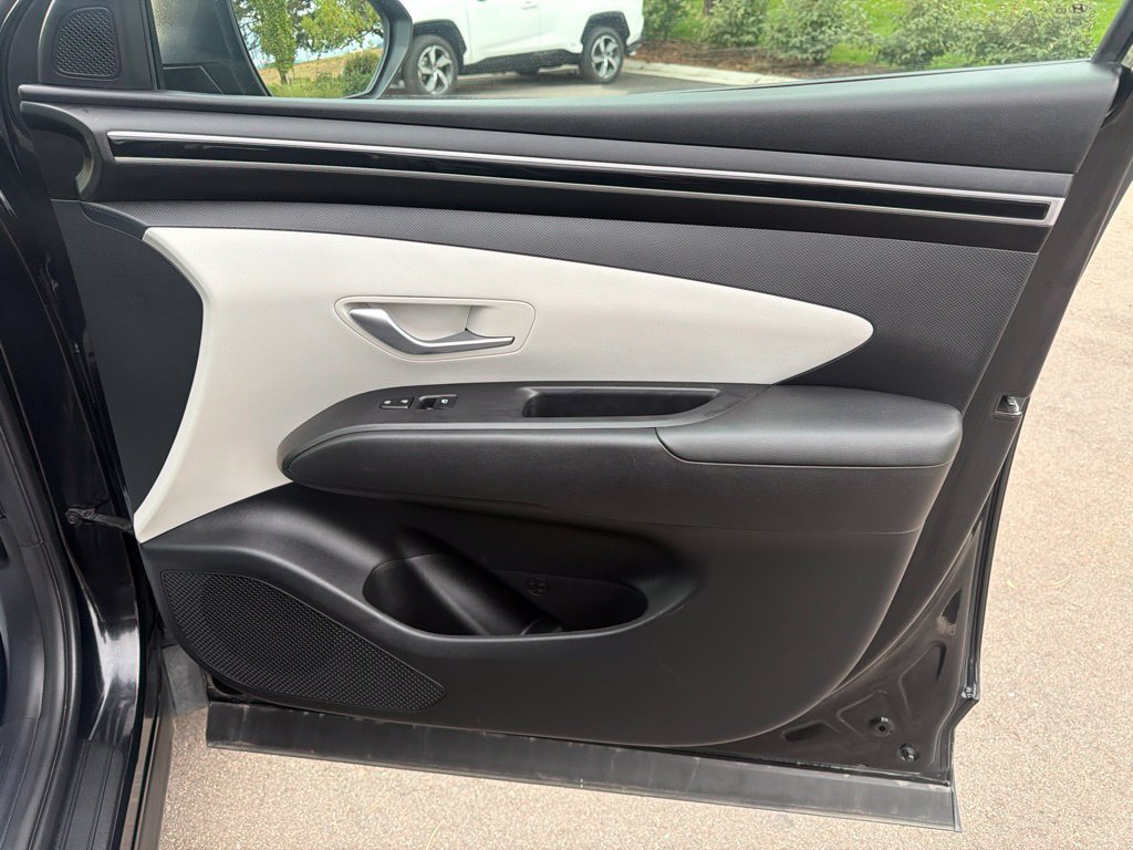 Used 2022 Hyundai Tucson SEL w/ Cargo Package AWD/4WD image 10